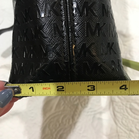 Michael Kors Tote bag. - Picture 6 of 8